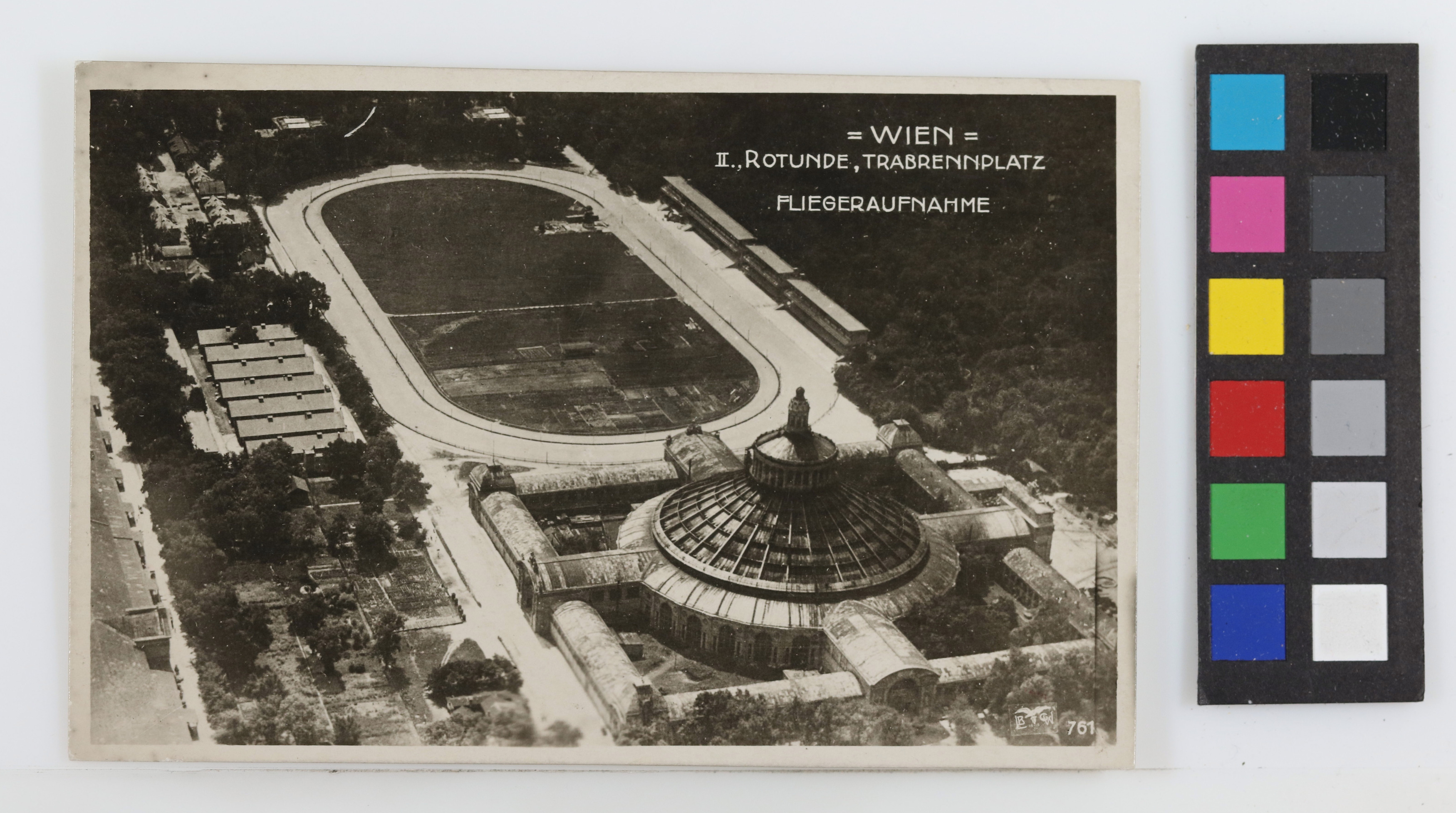 2 Prater Rotunde Und Trabrennbahn Krieau Fliegeraufnahme