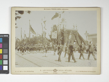 Schützenfestzug Auf Der Wiener Ringstraße Am 26. Juni 1898 Aus Anlass ...