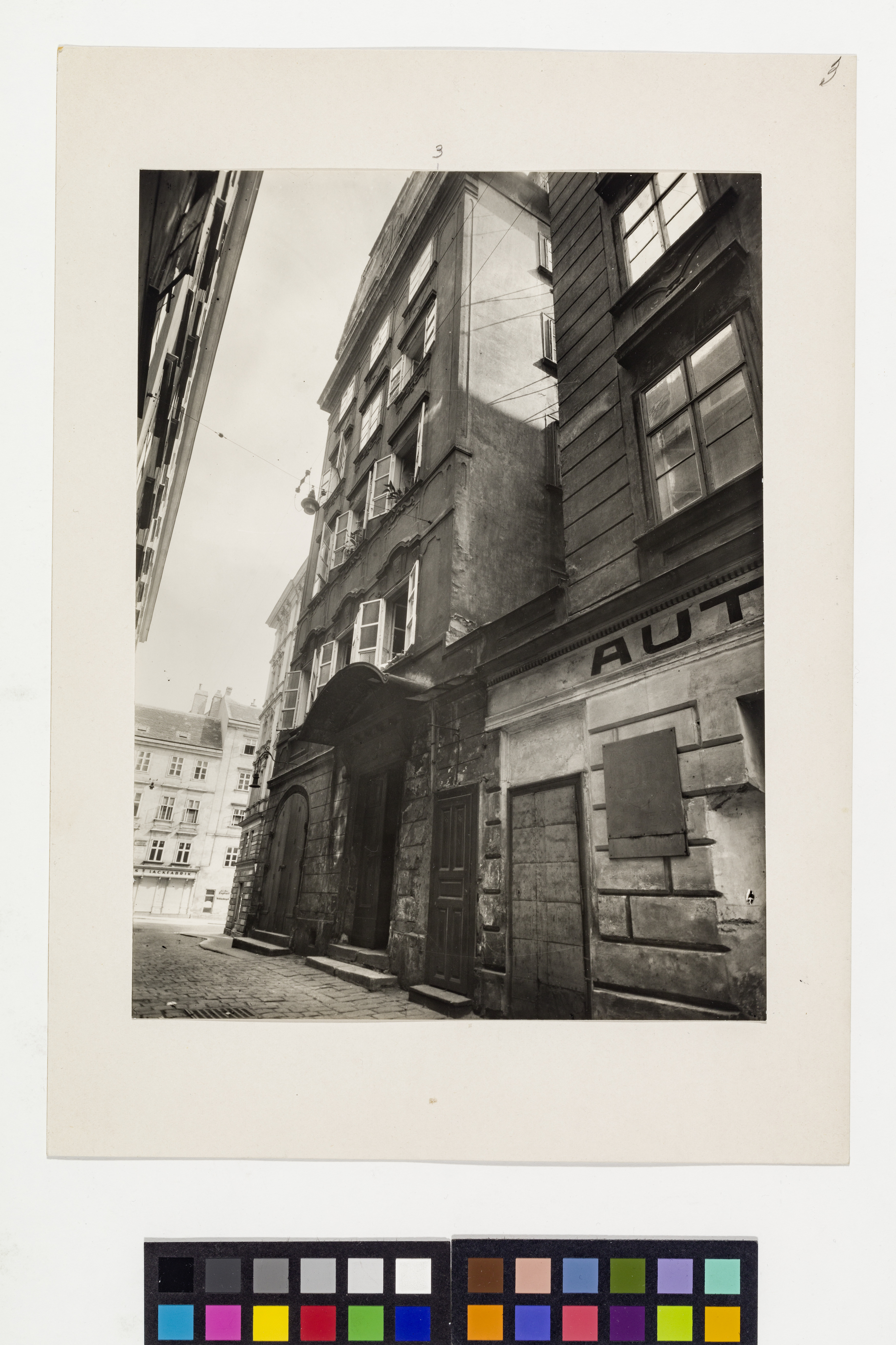 1., Kumpfgasse 3 Blickrichtung Schulerstraße Wien Museum Online Sammlung 1., Kumpfgasse 3 Blickrichtung Schulerstraße Wien Museum Online Sammlung