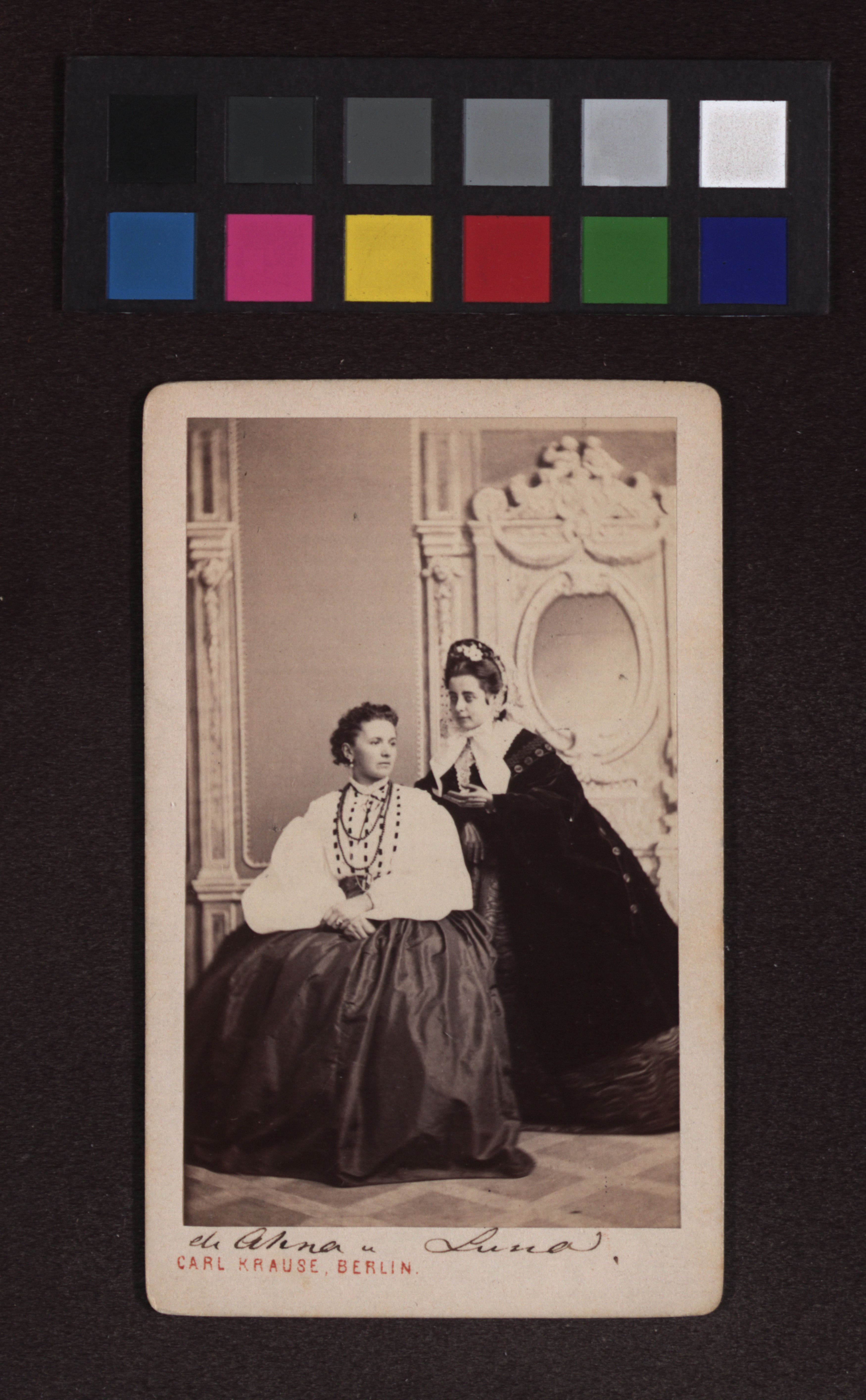 Pauline Lucca (18411908), Opernsängerin, und Frau de Ahna Wien