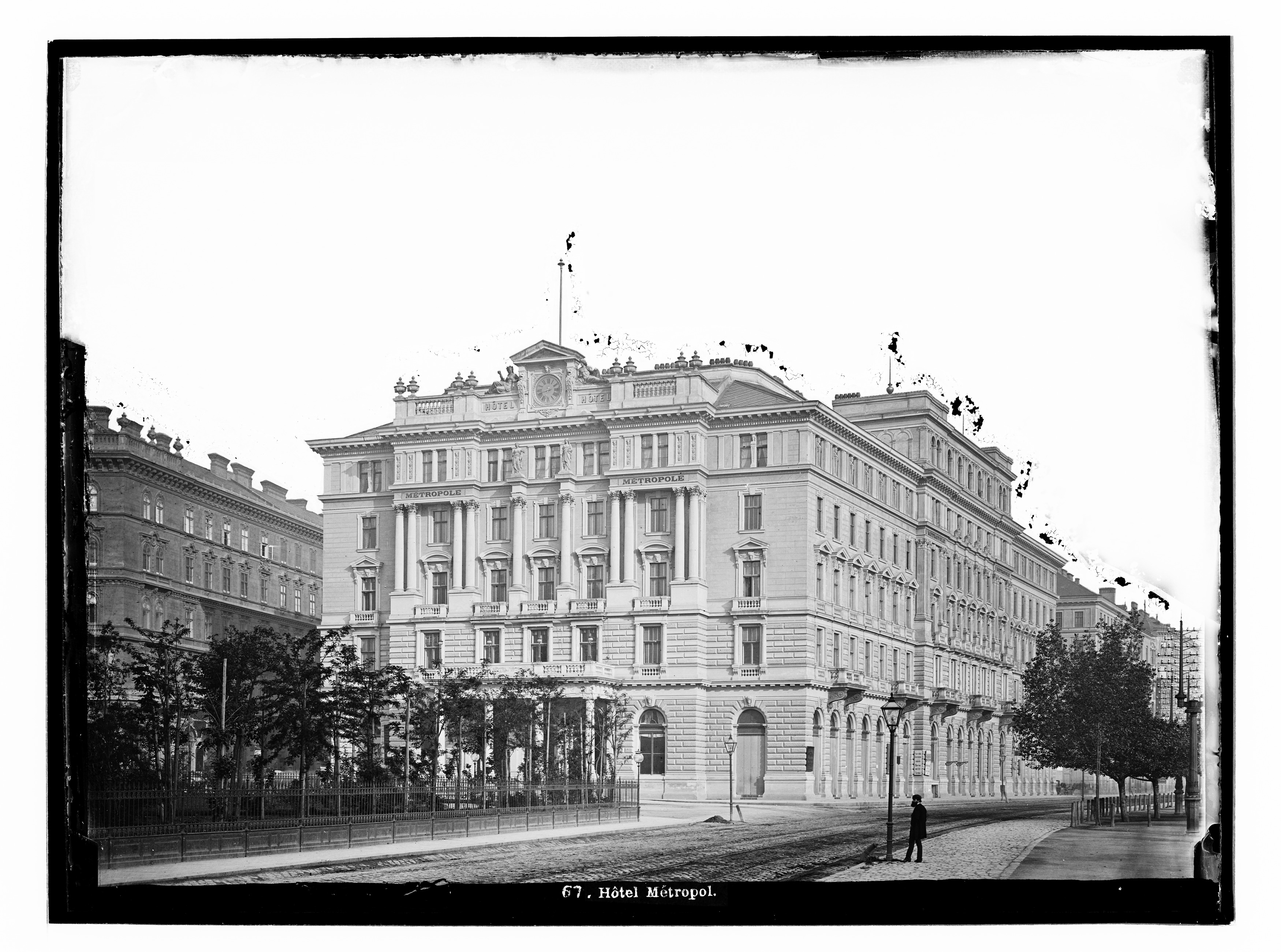 1., Morzinplatz 4 Hotel Métropole Blick vom FranzJosefsKai Wien