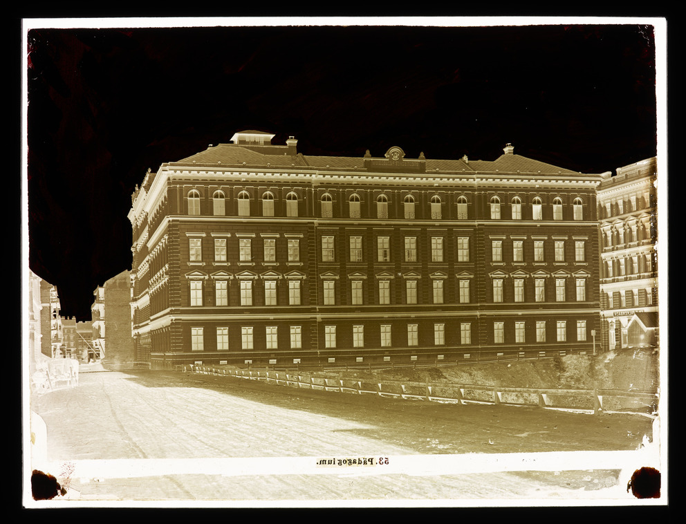 1., Fichtegasse 3 Pädagogikum Baugrube im Vordergrund Wien Museum