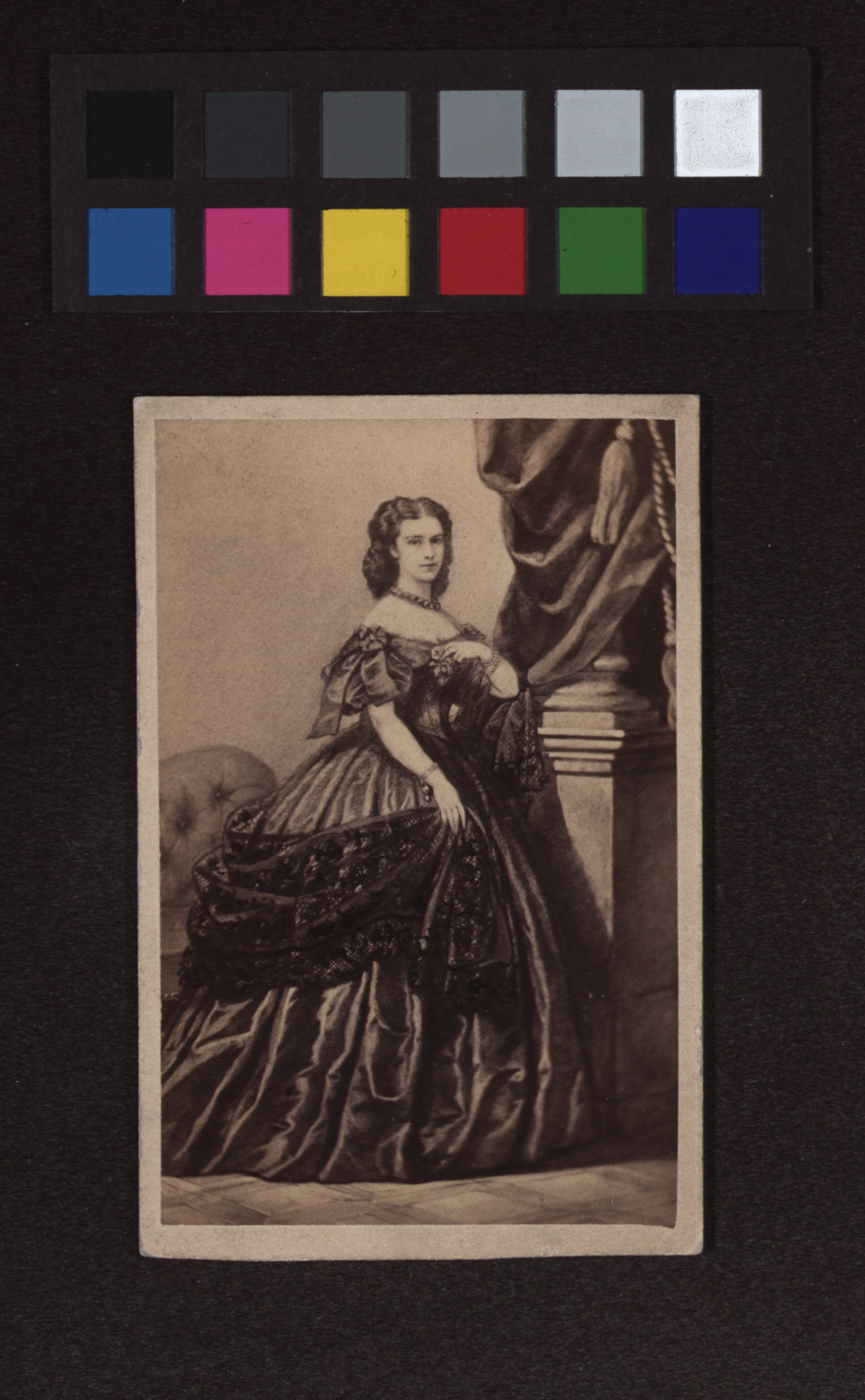 Kaiserin Elisabeth Von Österreich Ungarn 1837 1898 Fotografie Nach Zeichnung Wien Museum